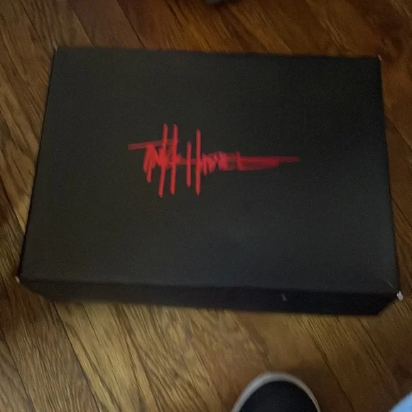 Jordan 3 Tinker Hatsfield - Picture 2 of 3